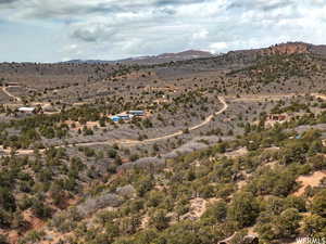 Drone / aerial view featuring a mountain view