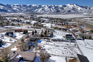 Mountain view featuring a residential view