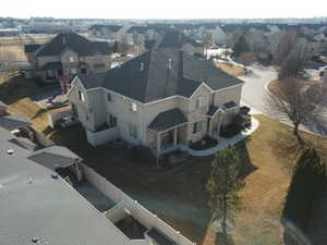 Bird's eye view with a residential view