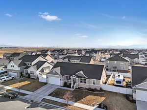 Bird's eye view with a residential view