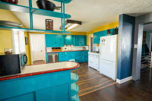 Large colorful kitchen