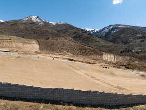 View of mountain feature