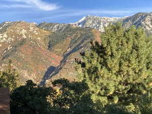 View of mountain feature