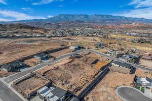 Bird's eye view with a mountain view