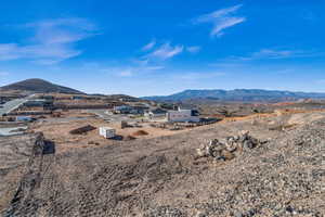 View of mountain feature