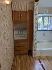 Room details with visible vents