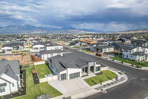 Aerial view with a mountain view and a residential view