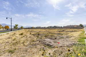 Photo 3 of 5222 W HERRIMAN BLVD