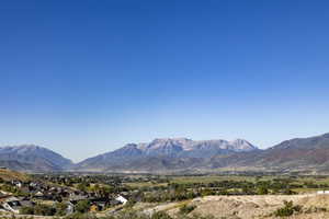 View of mountain feature