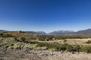 View of mountain feature