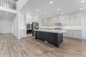 Photo 9 of 6684 W VALYNN DR