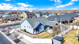 Bird's eye view with a residential view