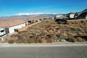 Property view of mountains featuring a residential view