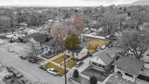 Birds eye view of property with a residential view