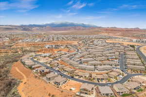 Drone / aerial view featuring a residential view and a mountain view