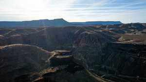 View of mountain feature