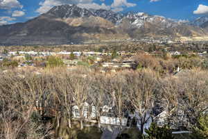 View of mountain feature