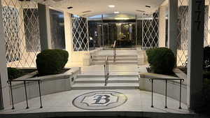 View of the lobby entrance