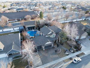 Drone / aerial view featuring a residential view