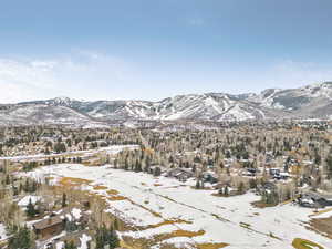 Mountain view featuring a residential view