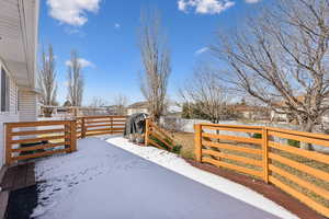 Exterior space with fence