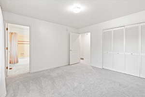 3rd Bedroom with en suite bathroom