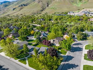 Bird's eye view with a residential view