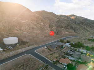 Drone / aerial view featuring a mountain view