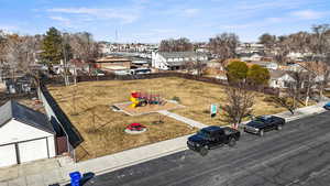 Birds eye view of property