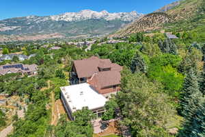 Aerial view of residential area with a mountain backdrop
