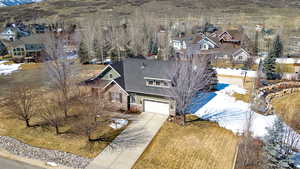 Birds eye view of property with a residential view