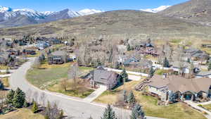 Aerial view with a residential view and a mountain view