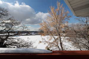 View of western views and 10 acre park.