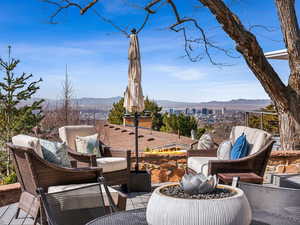 Trex deck off of the Family room.  Unobstructed views of the city.