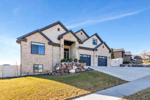 Photo 2 of 353 W SHADOW RIDGE DR