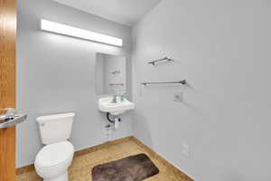 Photo 10 of 6443 N BUSINESS LOOP RD #I