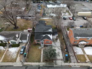 Bird's eye view with a residential view