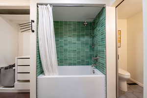 Primary Bath with soaker tub and Heath Tile surround