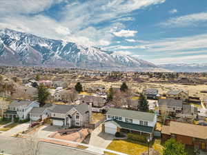 Mountain view featuring a residential view