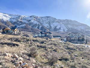 Property view of mountains to the east