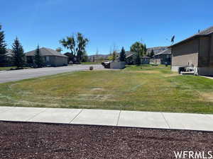 View of yard with a residential view