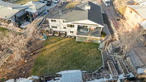 Birds eye view of property