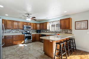 Bright open kitchen with breakfast bar