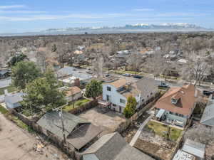 Aerial view with a residential view and a mountain view