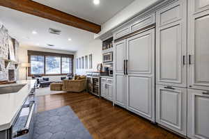 Photo 17 of 8902  EMPIRE CLUB DR #705