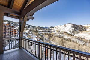 Photo 1 of 8902  EMPIRE CLUB DR #705