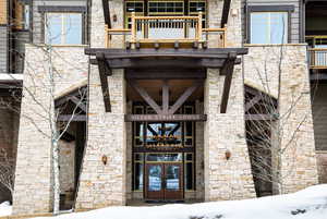 Photo 8 of 8902  EMPIRE CLUB DR #705