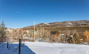 View of mountain feature