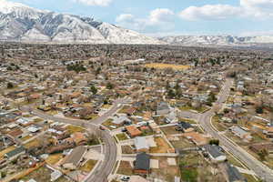 Bird's eye view with a mountain view and a residential view