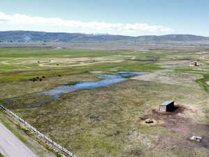 Aerial view of sparsely populated area with mountains